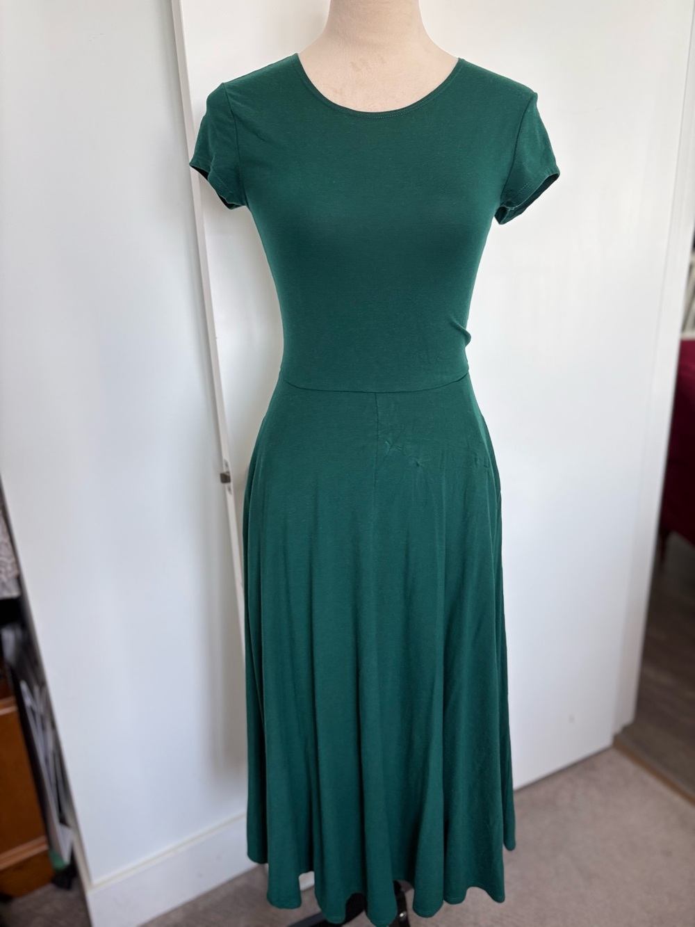 Reformation Gavin Dress Emerald Green Lyocell Midi Dress with Pockets Size S - Picture 5 of 10